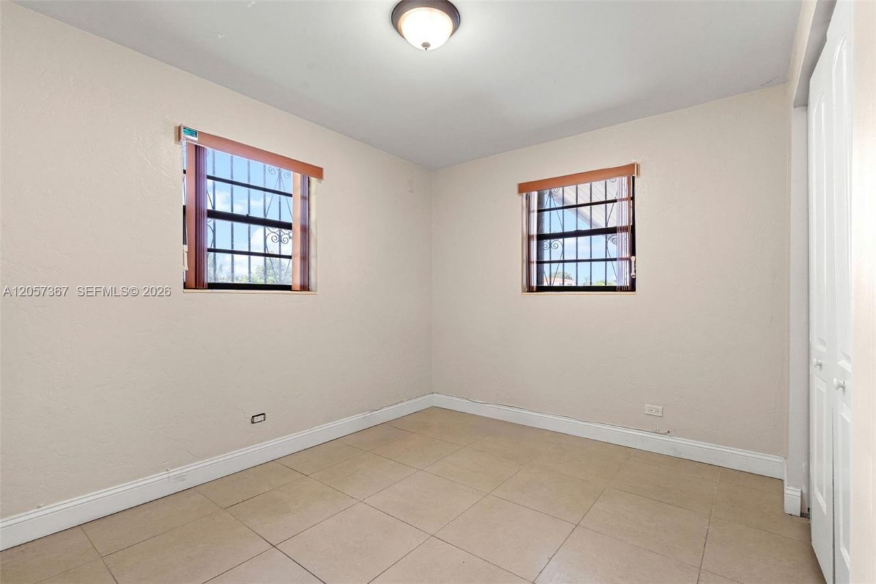 3220 E 8th Ave , Hialeah, FL 33013 Photo