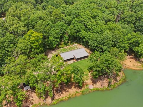 10050 Easton Road, Potosi, MO 63660
