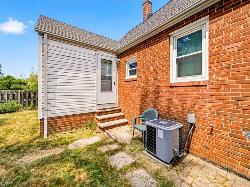 134 E 293rd Street, Willowick, OH 44095 Photo 31