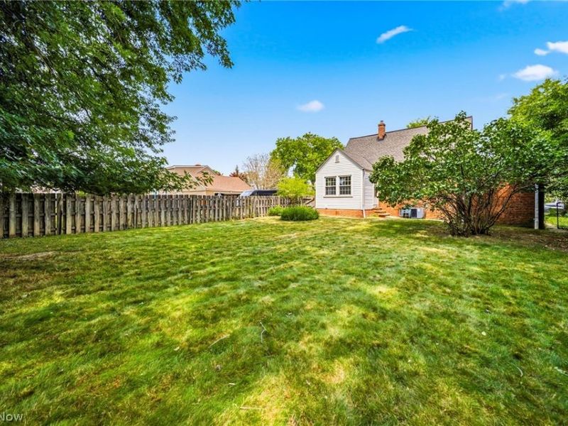 134 E 293rd Street, Willowick, OH 44095 Photo 33