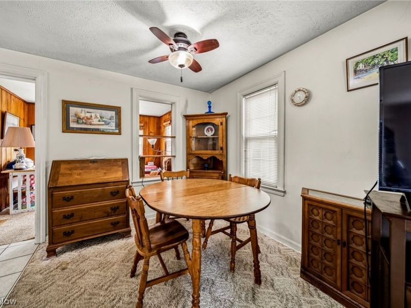 134 E 293rd Street, Willowick, OH 44095 Photo 9