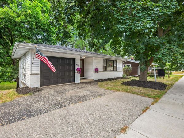 610 Clyde Street, Stoughton, WI 53589