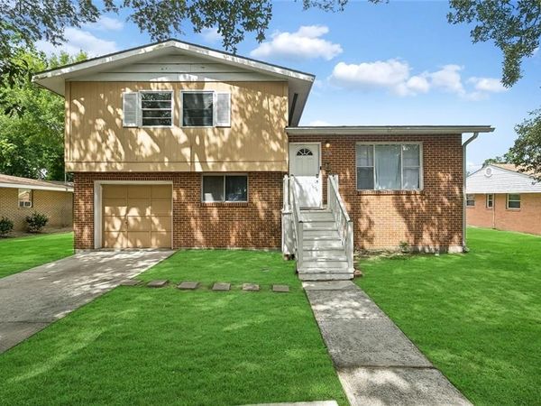 316 AIRLINE PARK Boulevard , Metairie, LA 70003