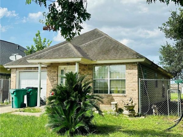 6704 RUE LOUIS PHILLIPE Drive , Marrero, LA 70072