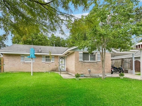 370 CUMBERLAND Drive , Slidell, LA 70458