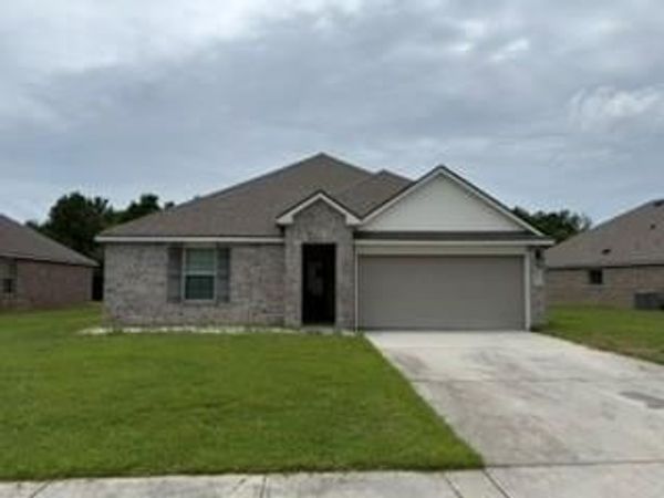 13048 FOWLER Drive , Denham Springs, LA 70706