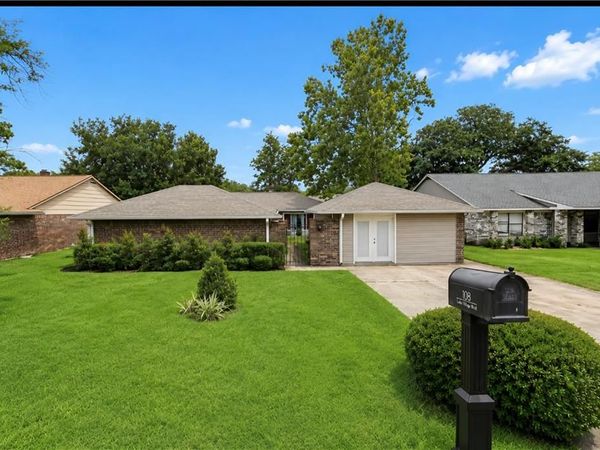 108 LAKE VILLAGE Boulevard , Slidell, LA 70461