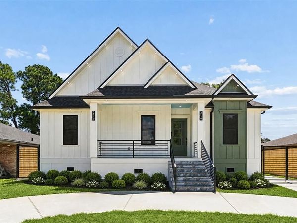 5719 PARIS Avenue , New Orleans, LA 70122