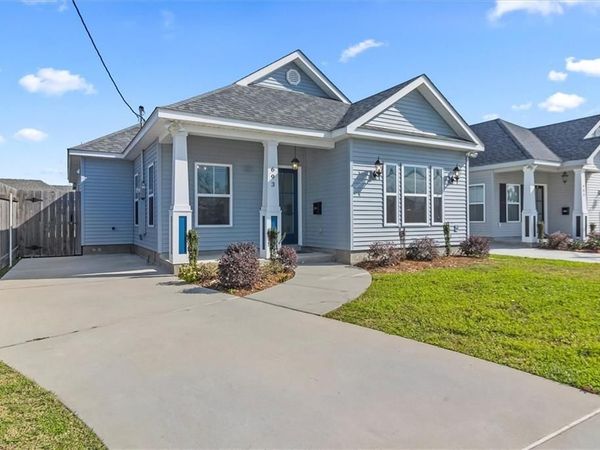 693 SAINT GEORGE Avenue , Jefferson, LA 70121