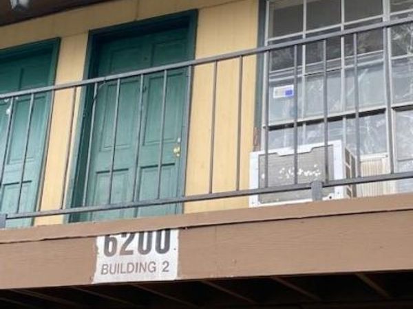 6200 RIVERSIDE Drive , Unit 513, Metairie, LA 70003