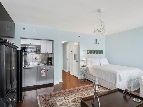 1205 ST CHARLES Avenue , Unit 1212, New Orleans, LA 70130