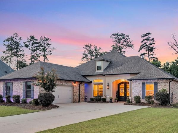 512 KRISTIAN Court, Madisonville, LA 70447