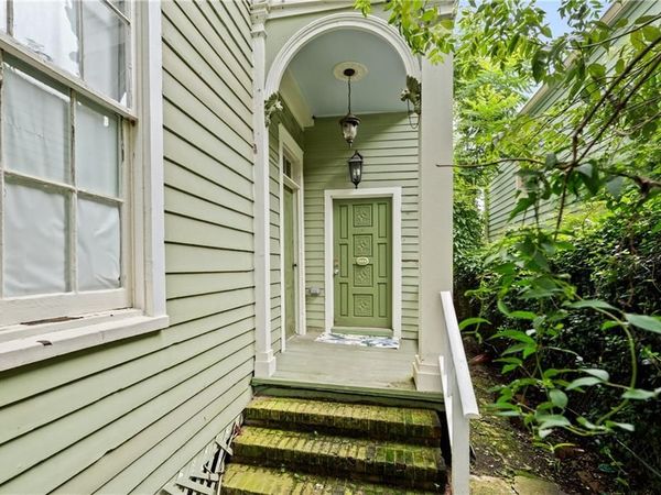 2033 COLISEUM Street , Unit 2, New Orleans, LA 70130