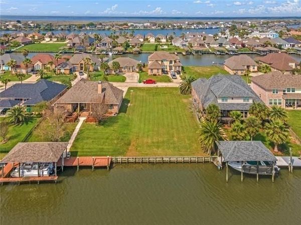 1541 REGATTA Cove , Slidell, LA 70458