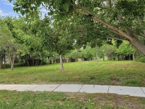 6850 E CORONET Court , New Orleans, LA 70126