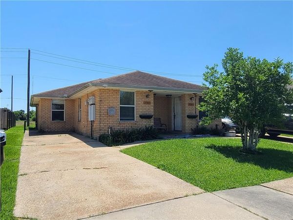 3541-3543 KINGS Drive , Chalmette, LA 70043