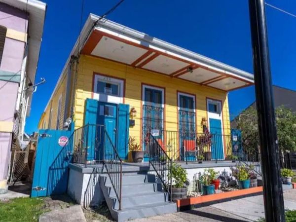 2009-11 JOSEPHINE Street , New Orleans, LA 70113