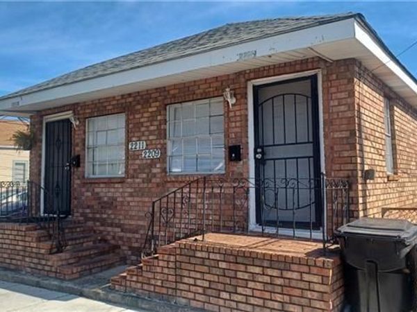 2209 11 A. P. TUREAUD Avenue , New Orleans, LA 70119