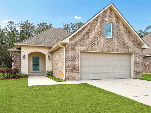 525 OAKLEY Boulevard , Pearl River, LA 70452