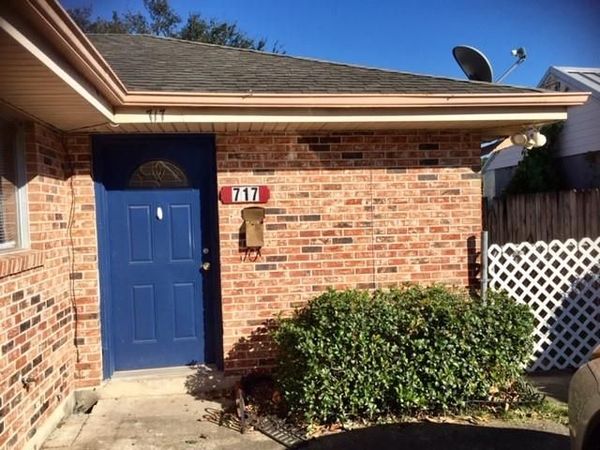 717 EDENBORN Avenue , Metairie, LA 70001