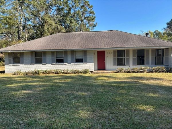 722 S HARRISON Street , Covington, LA 70433