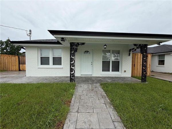 1720 AYCOCK Street , Unit A, Arabi, LA 70032