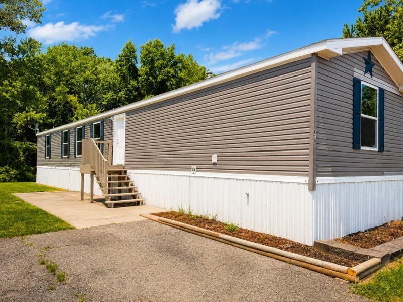 4711 Walnut Road , Unit K10, Buckeye Lake, OH 43008 Photo 2