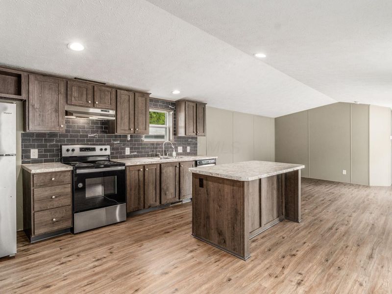 4711 Walnut Road , Unit K10, Buckeye Lake, OH 43008 Photo 3