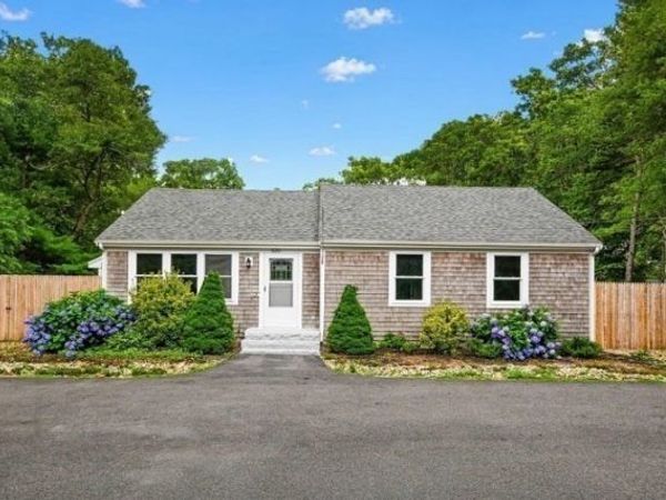 620 Boxberry Hill Road, Falmouth, MA 02536