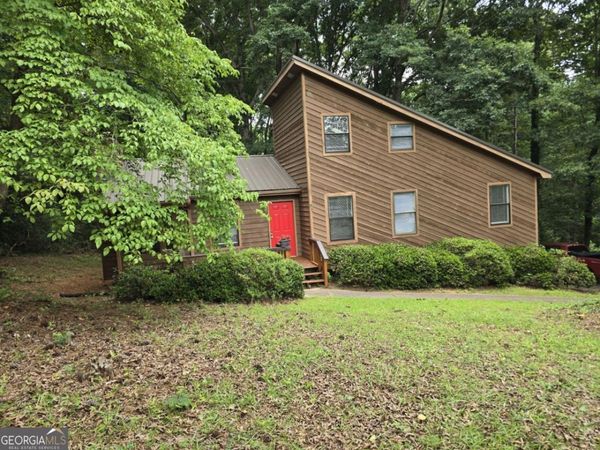 5882 Sumter Drive, Douglasville, GA 30135