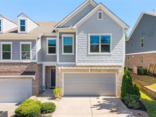 130 Maple Creek Way, Woodstock, GA 30188