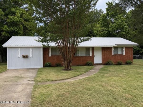 119 Shivers Street, Pelahatchie, MS 39145