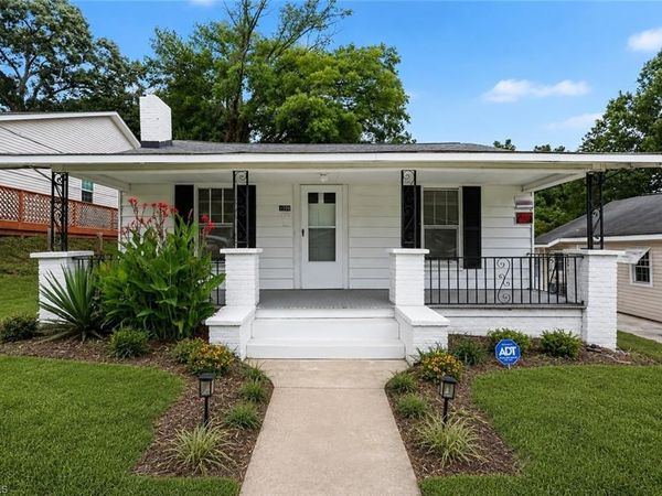 1306 Forrest Street , High Point, NC 27262