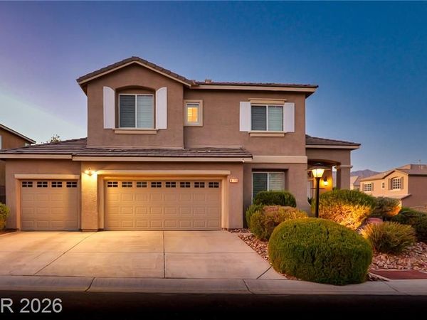 8106 Bear Clan Court, Las Vegas, NV 89131