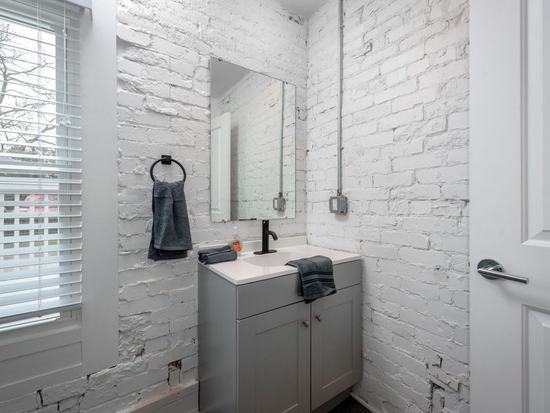 62 S Main Street, Unit 2, Johnstown, OH 43031 Photo 8