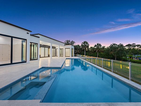 8309 SE RIVERS EDGE Street, Jupiter, FL 33458