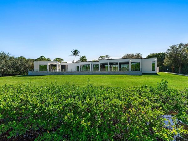 8309 SE RIVERS EDGE Street, Jupiter, FL 33458