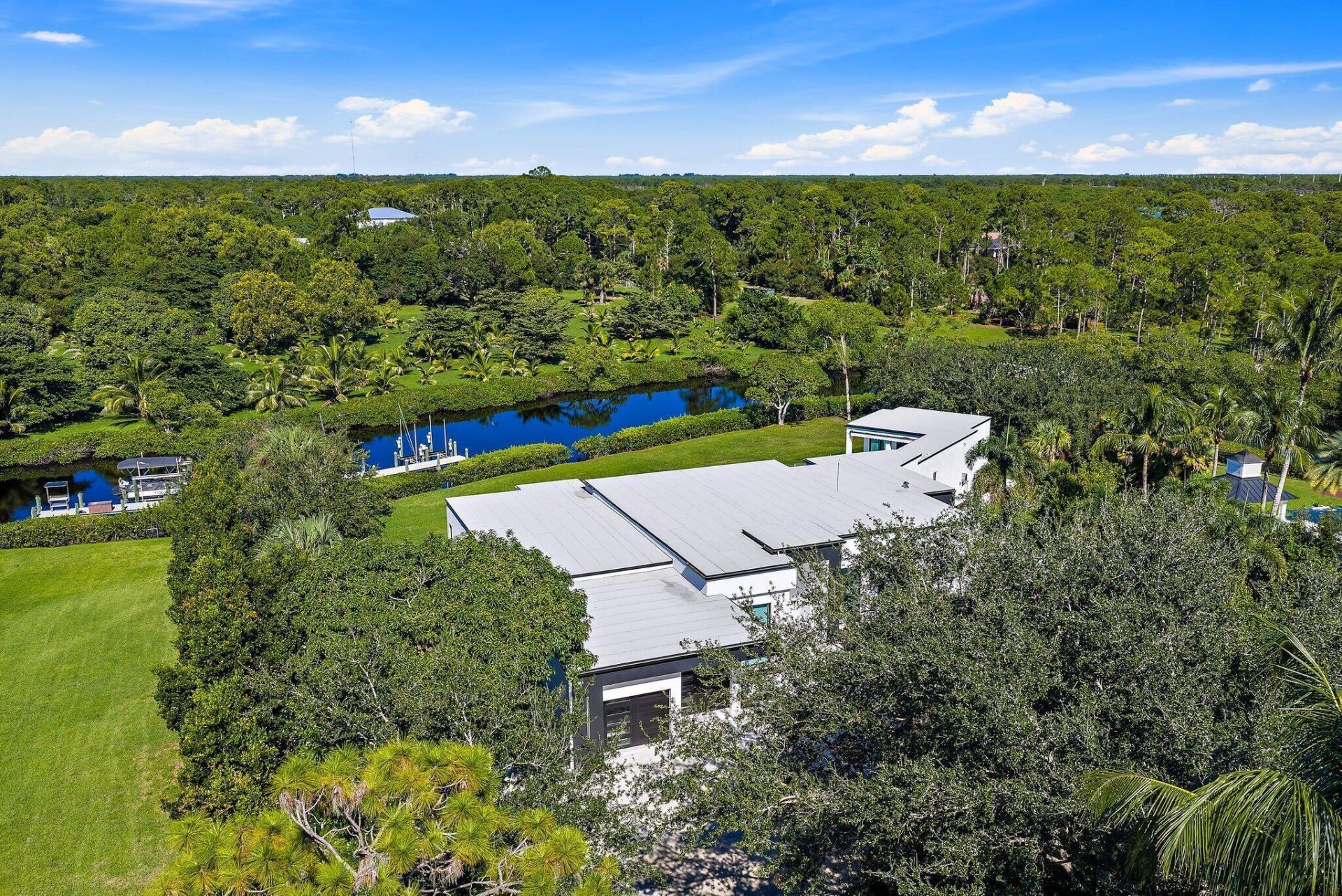 8309 SE Rivers Edge Street, Jupiter, FL 33458 Photo