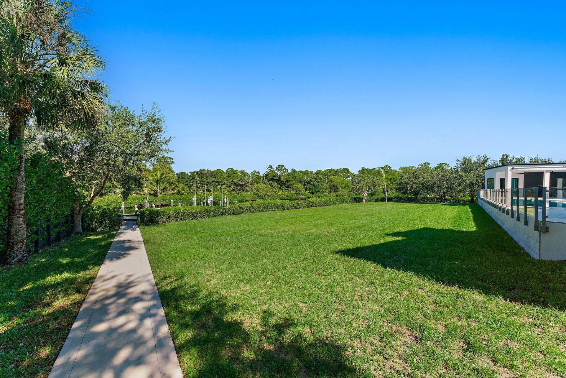 8309 SE Rivers Edge Street, Jupiter, FL 33458 Photo