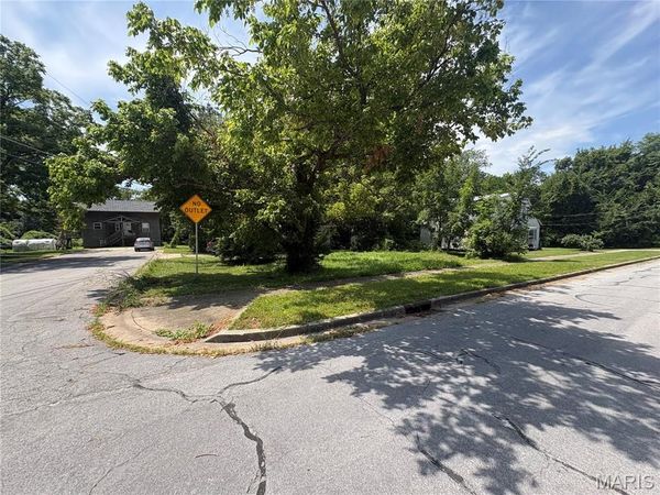 401 W 1st Street , Rolla, MO 65401