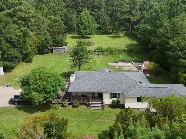 4792 Quiet Ave., Conway, SC 29527