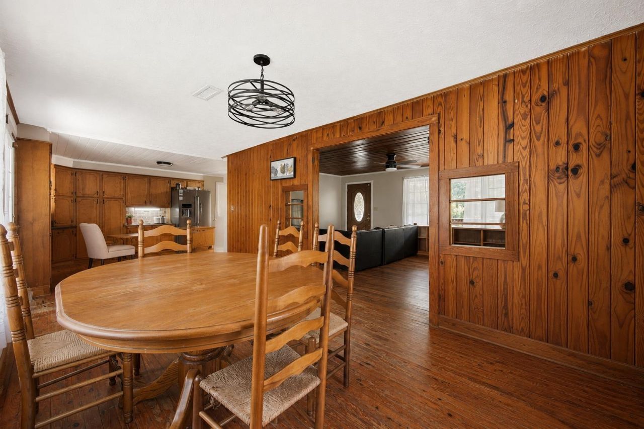 4792 Quiet Ave. Photo 10