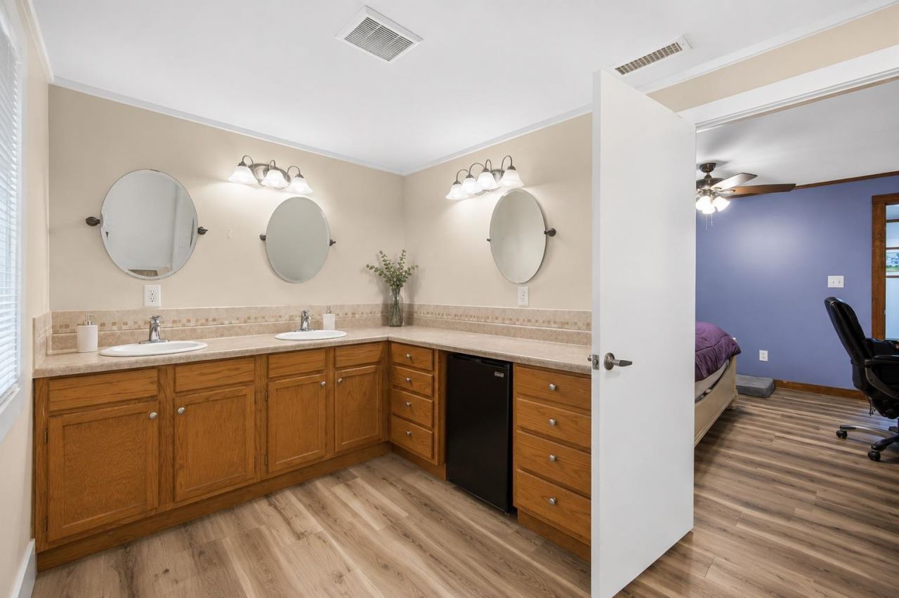 4792 Quiet Ave. Photo 18