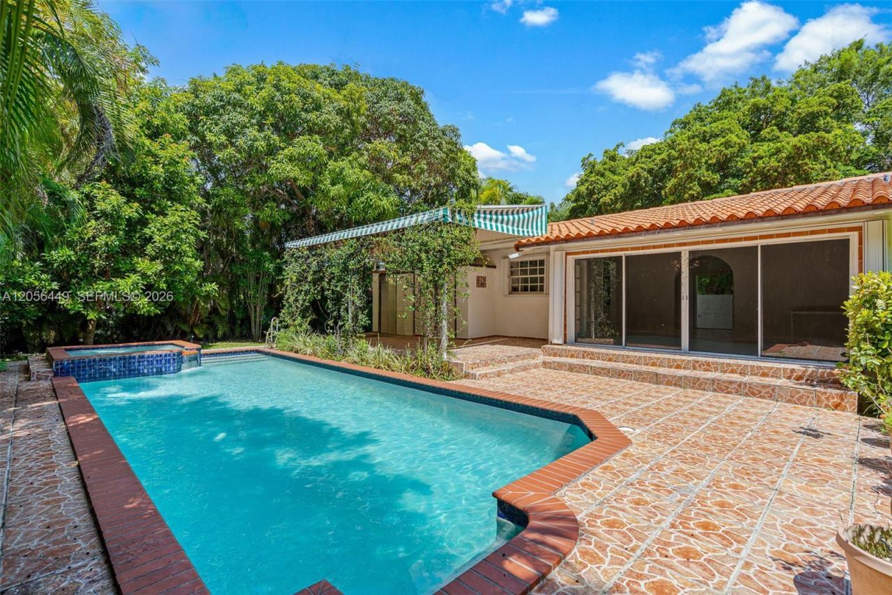 1540 Dorado Ave, Coral Gables, FL 33146 Photo