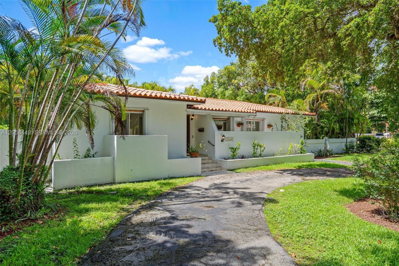 1540 Dorado Ave, Coral Gables, FL 33146 Photo