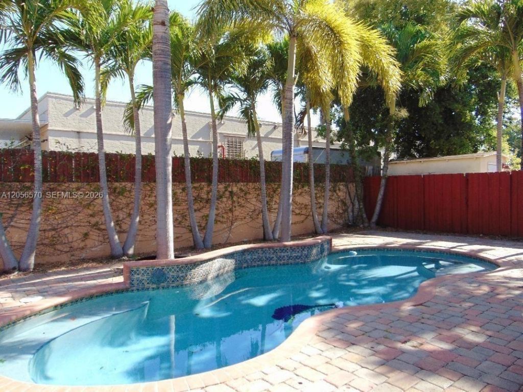 13817 SW 154th St, Miami, FL 33177 Photo