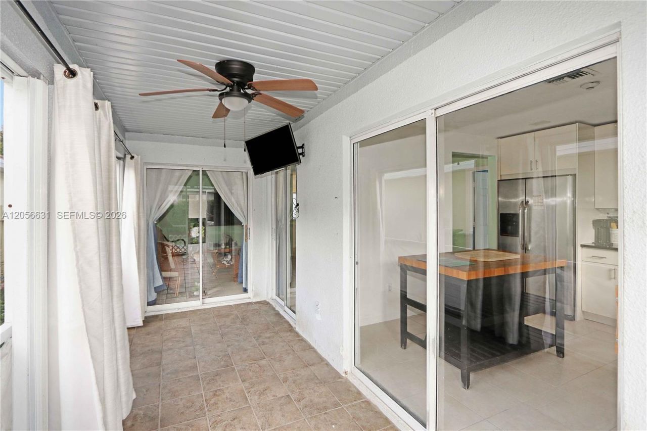 527 SE 21st Dr , Homestead, FL 33033 Photo
