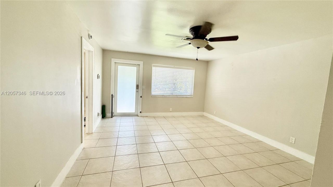 320 Holloway Dr, Plantation, FL 33317 Photo