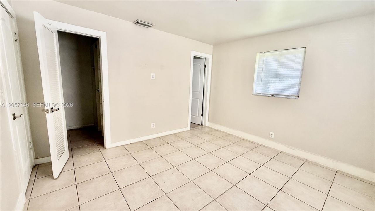320 Holloway Dr, Plantation, FL 33317 Photo