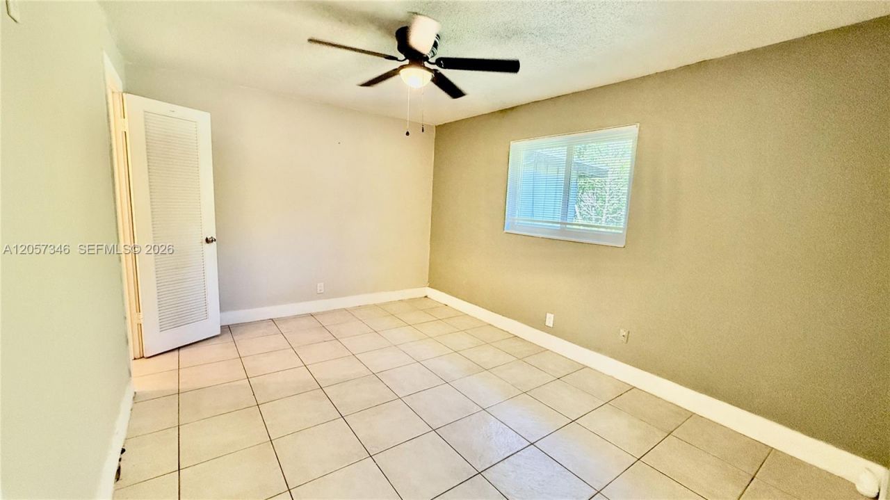 320 Holloway Dr, Plantation, FL 33317 Photo